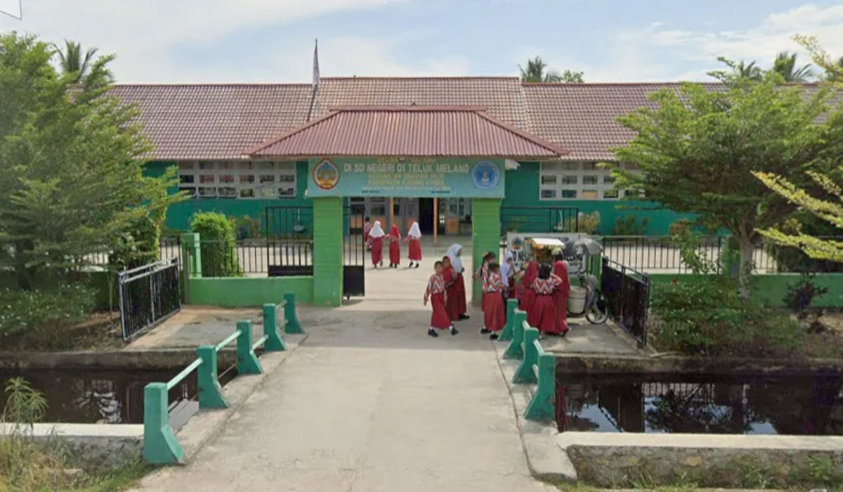 kepala sdn 15 kayuagung diduga jarang masuk kanti anggaran